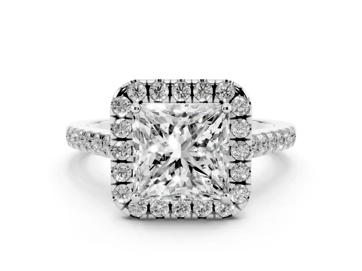 Princess Cut Diamond Halo Pavé Engagement Ring Set in White gold with Prong Setting