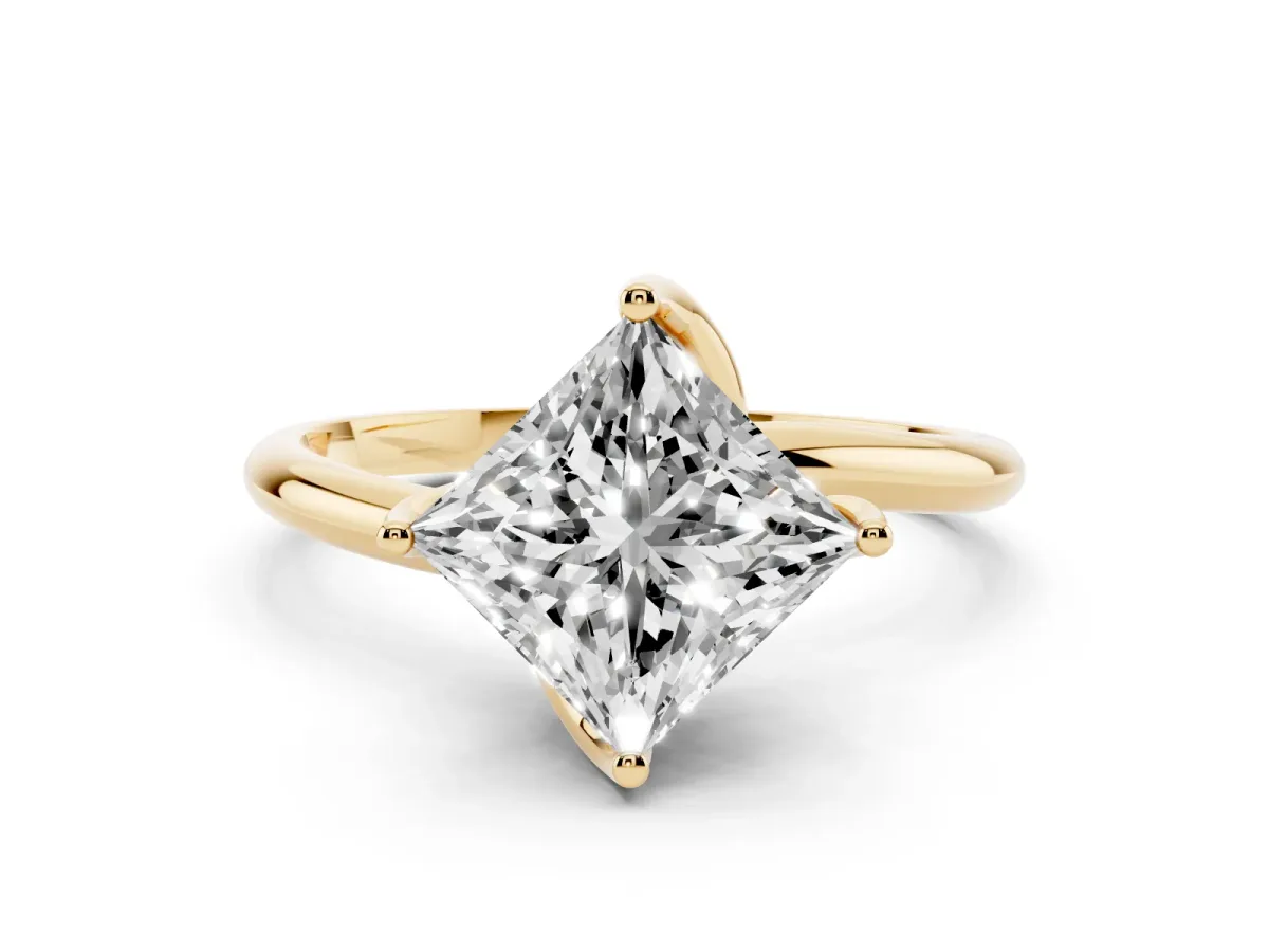 Princess Cut Diamond Solitaire Engagement Ring Set in Yellow gold with Classic Plain Band