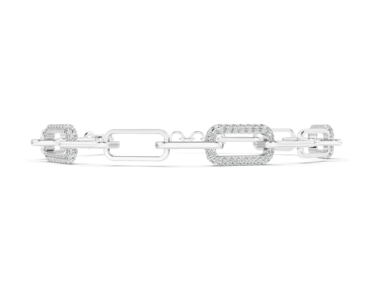 Round Diamond Pavé Link Bracelet Set in White gold with Four-Prong Setting