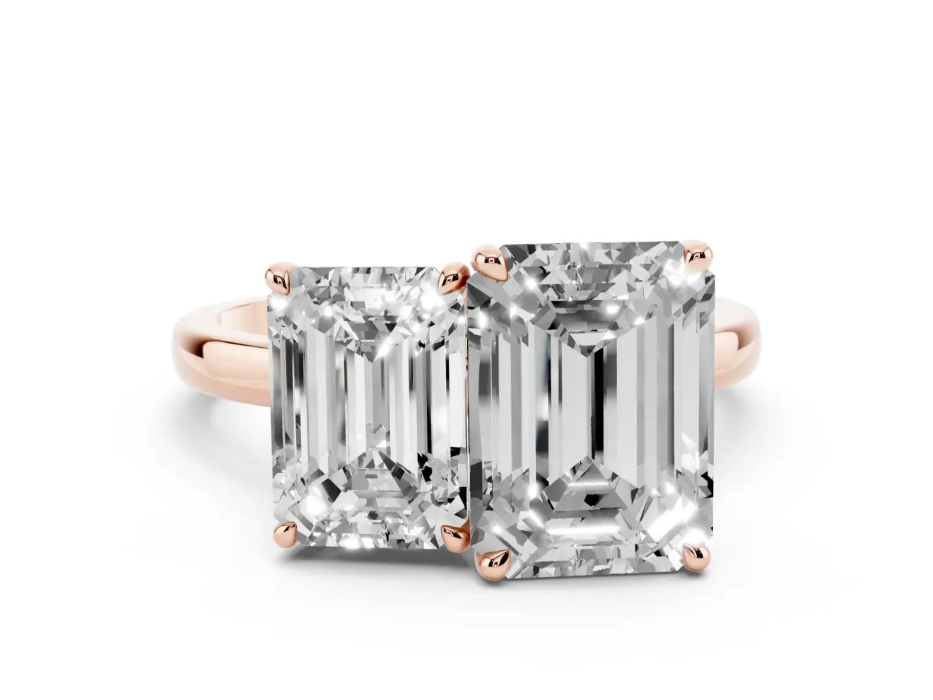Emerald Cut and Emerald Cut Toi Moi Ring Set in Rose gold with Prong Setting