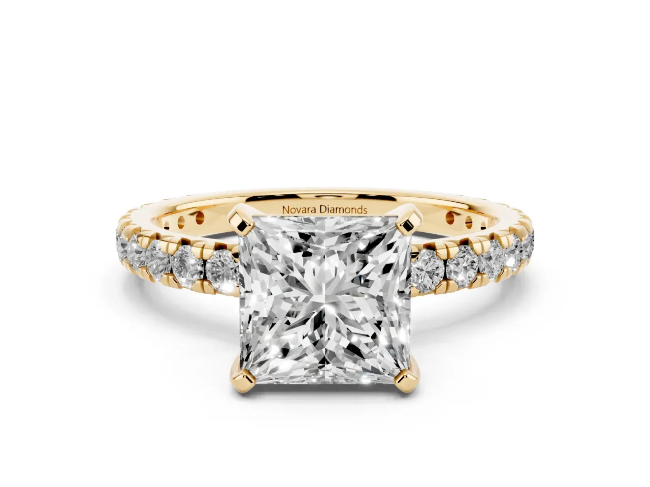 Princess Cut Diamond Pavé Solitaire Ring Set in Yellow gold with Round Band and Prong Setting