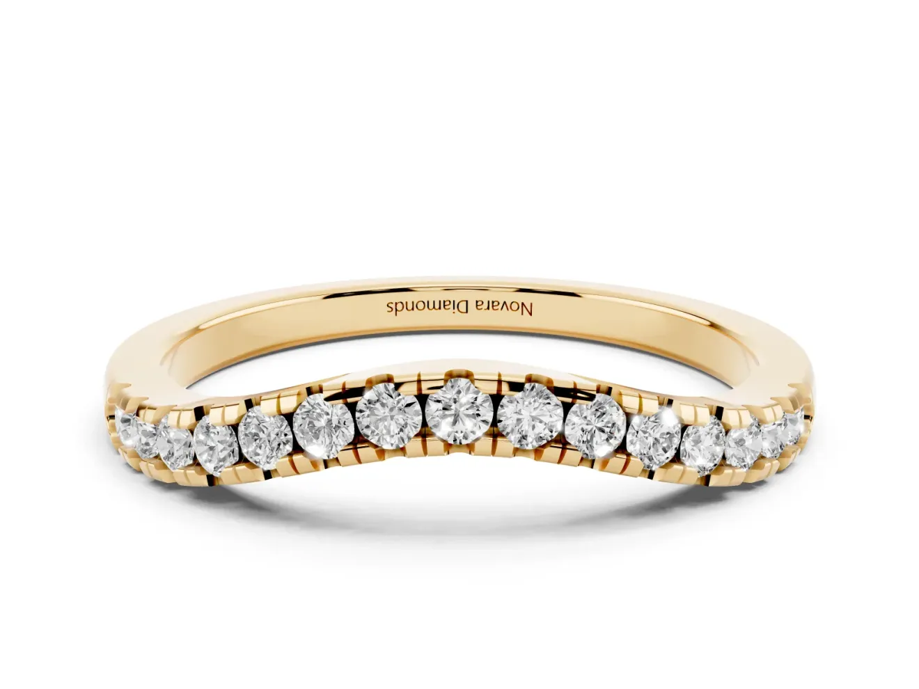 Round Diamond Curved Pavé Wedding Band Set in Yellow gold for Stacking