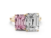 Fancy Pink Emerald Cut and Emerald Cut Toi Moi Ring Set in Yellow gold with Prong Setting