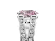 Oval Split Shank Pavé Engagement Ring Setting for a Fancy Pink Lab-Grown Diamond | Platinum