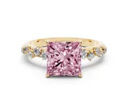 Fancy Pink Princess Cut Diamond Cluster Solitaire Ring Set in Yellow gold with Prong Setting