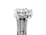 Pear Cut Diamond Pavé Split Shank Solitaire Ring Set in White gold with Prong Setting