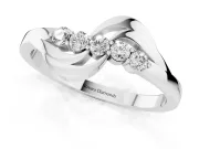 Round Diamond Five-Stone Crossover Band Set in White gold with Prong Setting