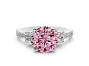Fancy Pink Three-Stone Round Cut Diamond Pavé Band Ring Set in White gold with Prong Setting