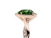 Heart-Shaped Twisted Halo Engagement Ring Setting for a Fancy Green Lab-Grown Diamond | Rose Gold