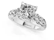 Princess Cut Graduated Side Stone Engagement Ring Setting | Shared Prong Rails | White Gold