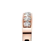 Round Diamond Comfort Fit Band Set in Rose gold with Channel-Set Row