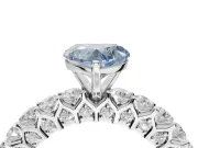 Heart-Shaped Shared Prong Engagement Ring Setting for a Fancy Blue Lab-Grown Diamond | Platinum