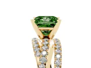 Fancy Green Princess Cut Diamond Solitaire Twist Band Ring Set in Yellow gold with Pavé Setting and Prong Head