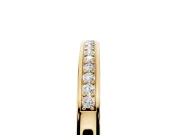 Round Diamond Half Eternity Pavé Band Set in Yellow gold with Plain Lower Shank