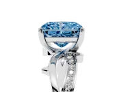 Fancy Blue Radiant Cut Diamond Pavé Twist Band Solitaire Ring Set in White gold with Prong Setting