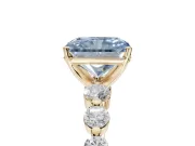 Radiant Cut Graduated Side Stone Engagement Ring Setting for a Fancy Blue Lab-Grown Diamond | Yellow Gold