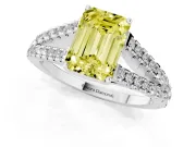 Emerald Cut Graduated Split Shank Engagement Ring Setting for a Fancy Yellow Lab-Grown Diamond | Platinum
