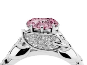 Heart-Shaped Leaf Bypass Engagement Ring Setting for a Fancy Pink Lab-Grown Diamond | Platinum