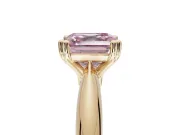 Princess Cut Tapered Solitaire Engagement Ring Setting for a Fancy Pink Lab-Grown Diamond | Yellow Gold