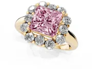 Princess Cut Graduated Milgrain Halo Engagement Ring Setting for a Fancy Pink Lab-Grown Diamond | Yellow Gold