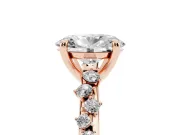 Oval Graduated Accent Engagement Ring Setting | Scattered Shoulders | Rose Gold