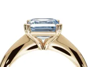 Princess Cut Tapered Solitaire Engagement Ring Setting for a Fancy Blue Lab-Grown Diamond | Yellow Gold