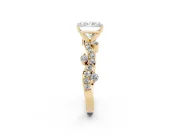 Radiant Cut Twisted Pavé Solitaire Engagement Ring Setting | Bar Stations | Yellow Gold