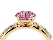Round Graduated Solitaire Engagement Ring Setting for a Fancy Pink Lab-Grown Diamond | Yellow Gold