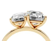 Emerald Cut and Emerald Cut Toi Moi Ring Set in Yellow gold with Prong Setting