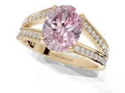 Oval Split Shank Pavé Engagement Ring Setting for a Fancy Pink Lab-Grown Diamond | Yellow Gold