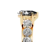 Pear-Shaped Engagement Ring Setting for a Black Center | Yellow Gold