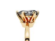 Pear-Shaped Tapered Solitaire Engagement Ring Setting for a Black Center | Yellow Gold