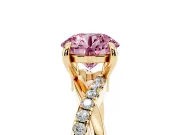 Fancy Pink Round Cut Diamond Twist Band Solitaire Set in Yellow gold with Pavé Accents and Prong Setting