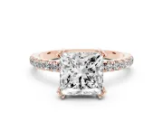 Princess Cut Diamond Brilliant Solitaire Set in Rose gold with Pavé Band and Claw Prong Setting