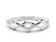 Round Diamond Twist Band Set in White gold with Prong Setting
