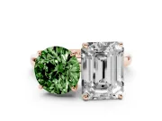 Fancy Green Round Cut and Emerald Cut Toi Moi Ring Set in Rose gold with Prong Setting