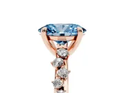 Oval Graduated Accent Engagement Ring Setting for a Fancy Blue Lab-Grown Diamond | Rose Gold