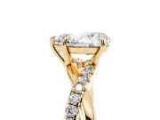 Pear-Shaped Crossover Pave Solitaire Engagement Ring Setting | Twisted Shoulders | Yellow Gold