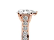 Pear-Shaped Graduated Pavé Solitaire Engagement Ring Setting | Wide Pavé Row Band | Rose Gold