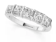 Princess Cut Diamond Seven-Stone Channel Band Set in White gold with Bar Prongs