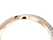 Round Lab-Grown Diamond Pavé Ribbon Twist Wedding Band | Polished Turn | Rose Gold