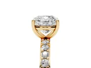 Cushion Cut Pavé Solitaire Engagement Ring Setting | Single Row Band | Yellow Gold