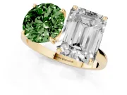 Fancy Green Round Cut and Emerald Cut Toi Moi Ring Set in Yellow gold with Prong Setting