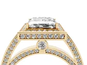 Princess Cut Diamond Halo Pavé Split Shank Ring Set in Yellow gold with Prong Setting