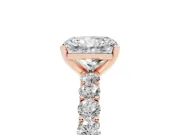 Radiant Cut Shared Prong Engagement Ring Setting | Two-Row Band | Rose Gold