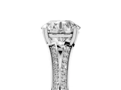 Round Cut Diamond Split Shank Pavé Engagement Ring Set in White gold with Prong-Set Center Stone