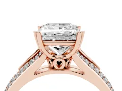 Princess Cut Diamond Split Shank Pavé Engagement Ring Set in Rose gold with Prong-Set Center Stone