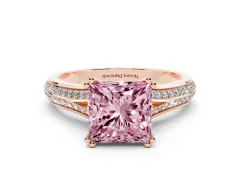 Fancy Pink Princess Cut Diamond Split Shank Pavé Engagement Ring Set in Rose gold with Prong-Set Center Stone