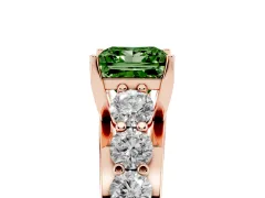 Fancy Green Princess Cut Diamond Pavé Engagement Ring Set in Rose gold with Prong Setting