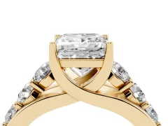Princess Cut Diamond Pavé Engagement Ring Set in Yellow gold with Prong Setting